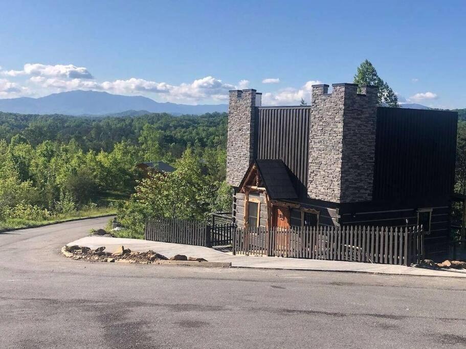 Villa The Log Castle~Stunning Mountain Views~Hot Tub à Sevierville Extérieur photo
